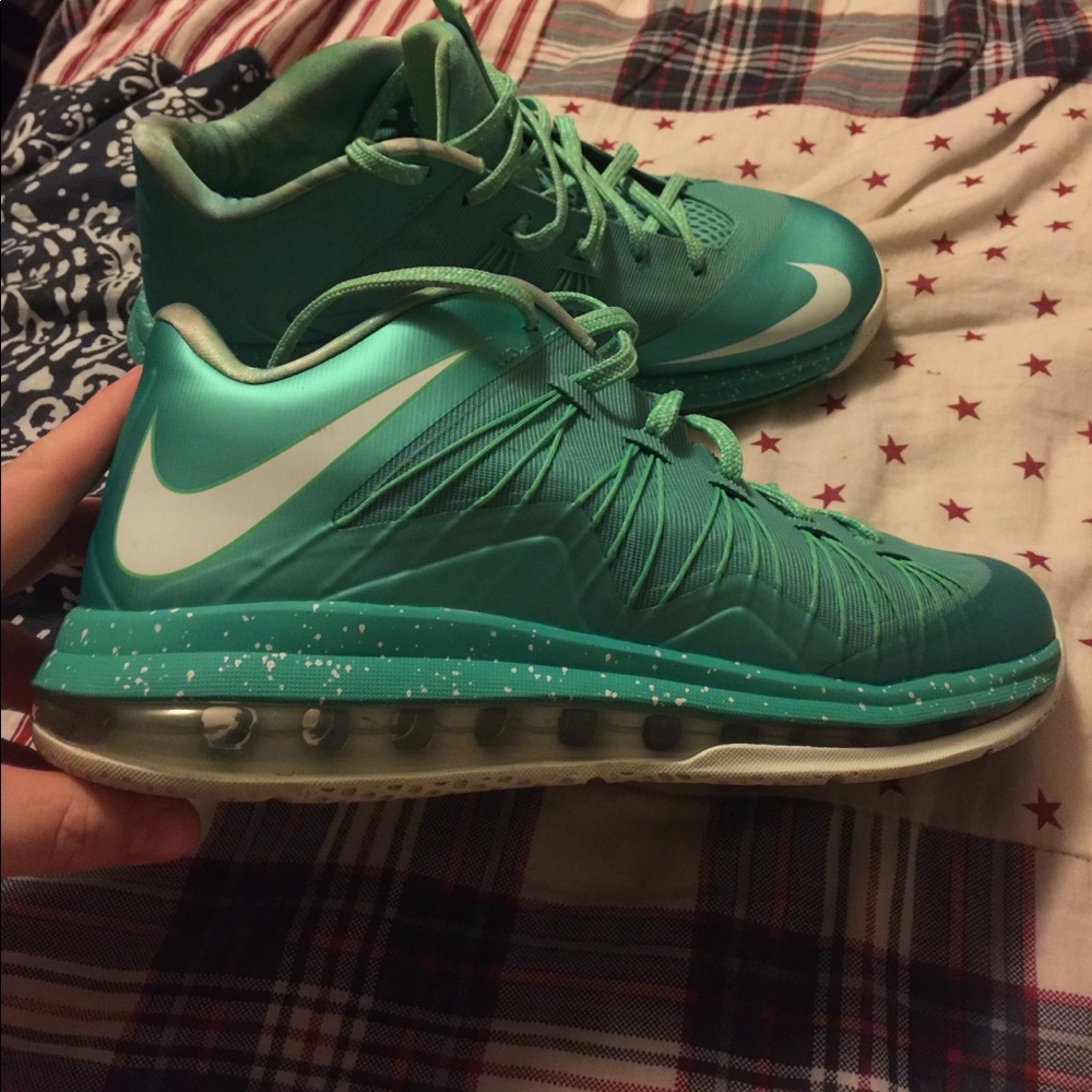 Labron  10 low Easter